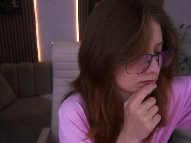 CuteeFoxy live cam on BongaCams