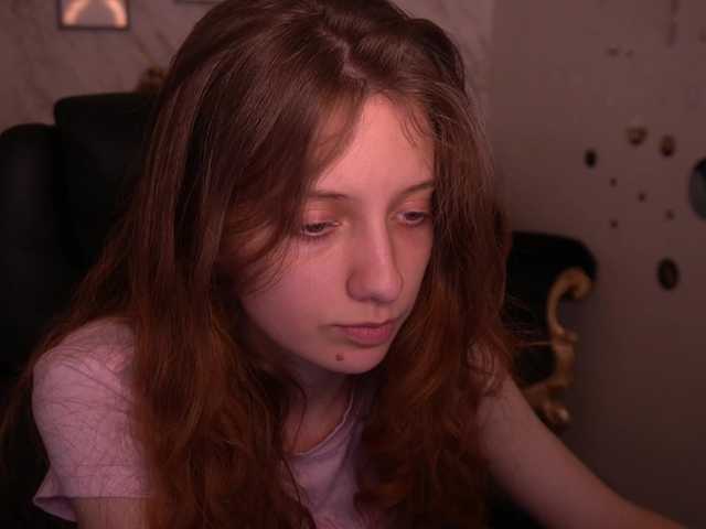 CuteeFoxy live cam on BongaCams