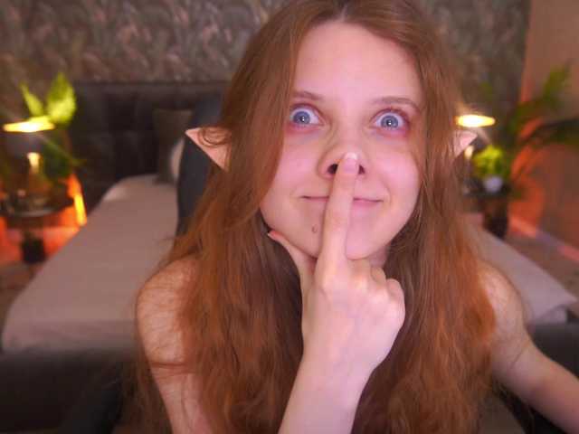 CuteeFoxy live cam on BongaCams