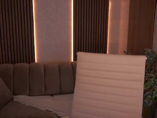 CuteeFoxy live cam on BongaCams