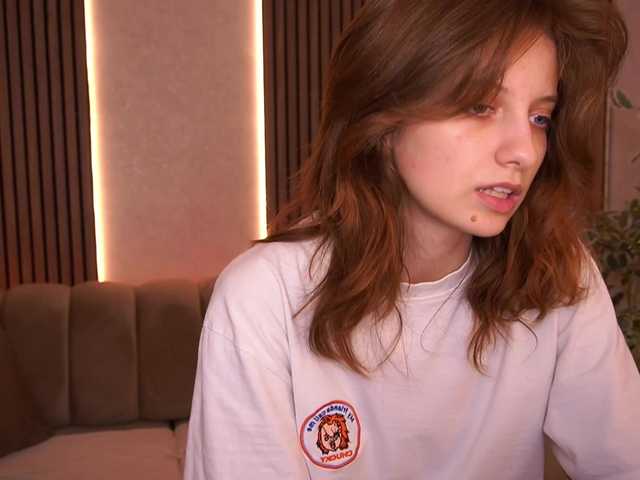 CuteeFoxy live cam on BongaCams