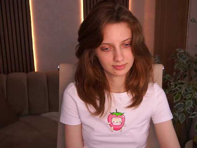 CuteeFoxy live cam on BongaCams