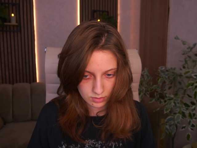 CuteeFoxy live cam on BongaCams