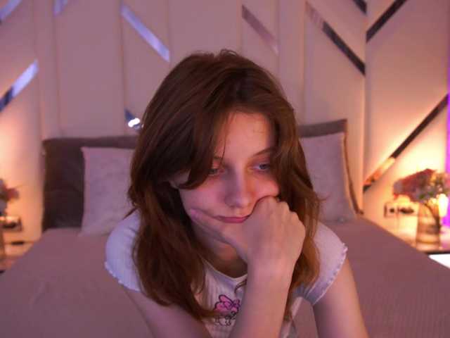 CuteeFoxy live cam on BongaCams