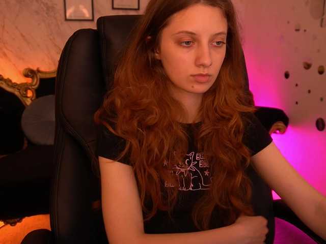 CuteeFoxy live cam on BongaCams