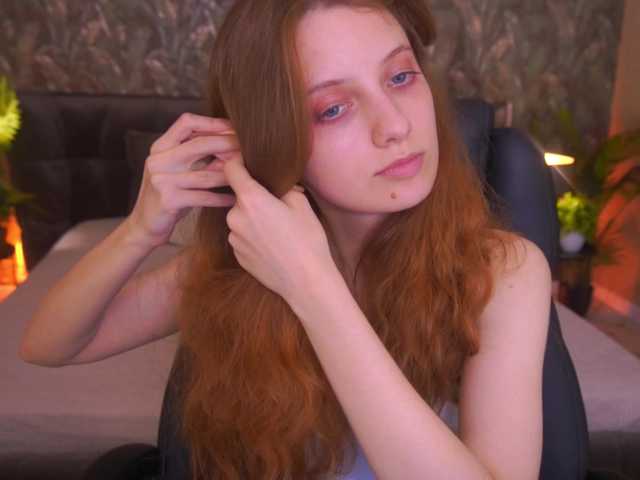 CuteeFoxy live cam on BongaCams