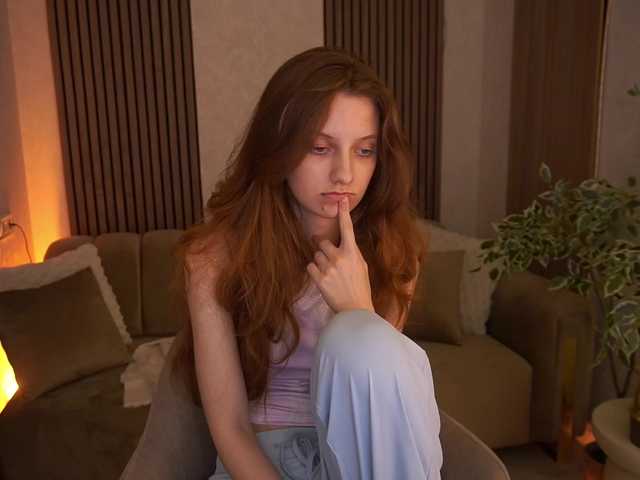 CuteeFoxy live cam on BongaCams