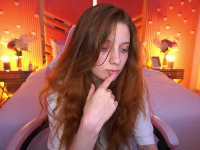 CuteeFoxy live cam on BongaCams