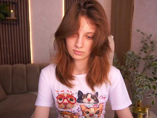 CuteeFoxy live cam on BongaCams