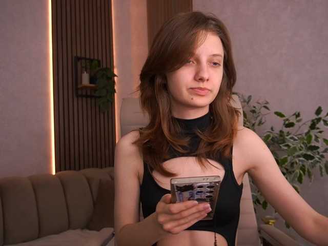CuteeFoxy live cam on BongaCams