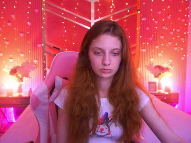 CuteeFoxy live cam on BongaCams