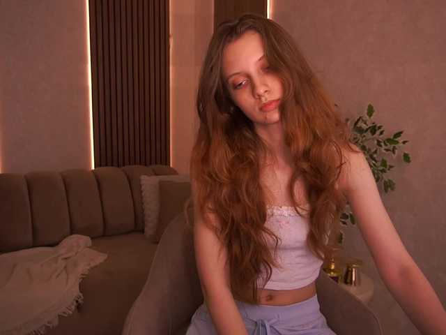 CuteeFoxy live cam on BongaCams