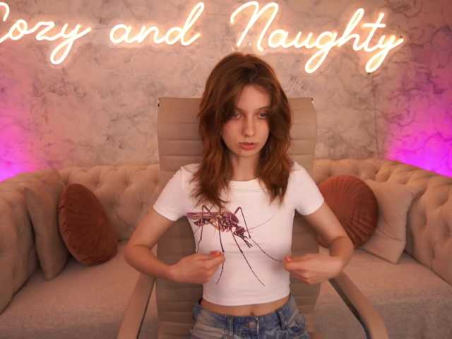 CuteeFoxy live cam on BongaCams