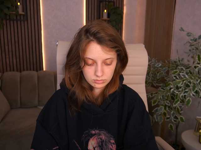 CuteeFoxy live cam on BongaCams