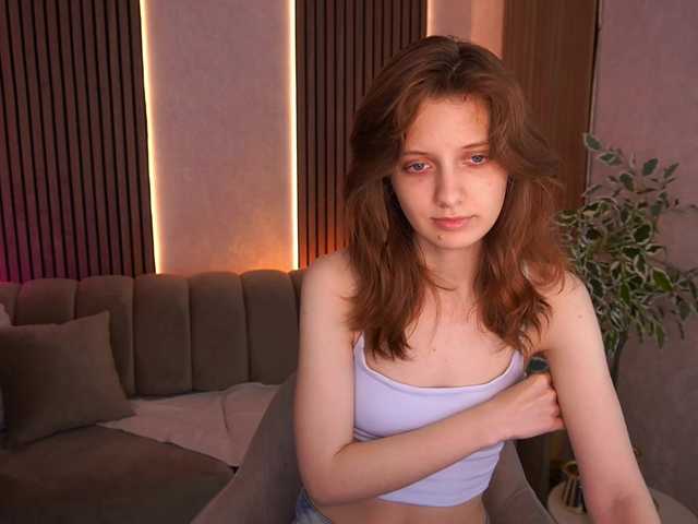 CuteeFoxy live cam on BongaCams
