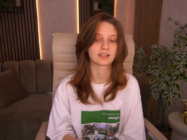 CuteeFoxy live cam on BongaCams