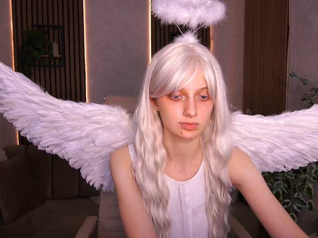 CuteeFoxy live cam on BongaCams