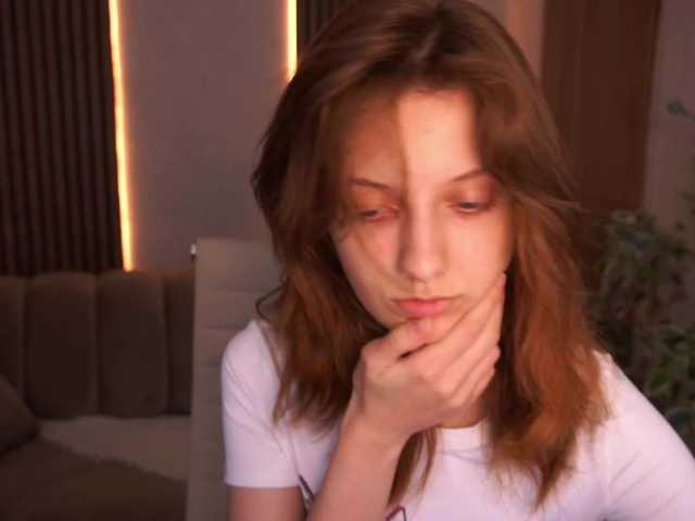 CuteeFoxy live cam on BongaCams