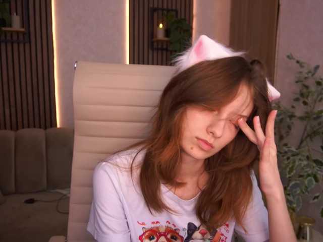 CuteeFoxy live cam on BongaCams