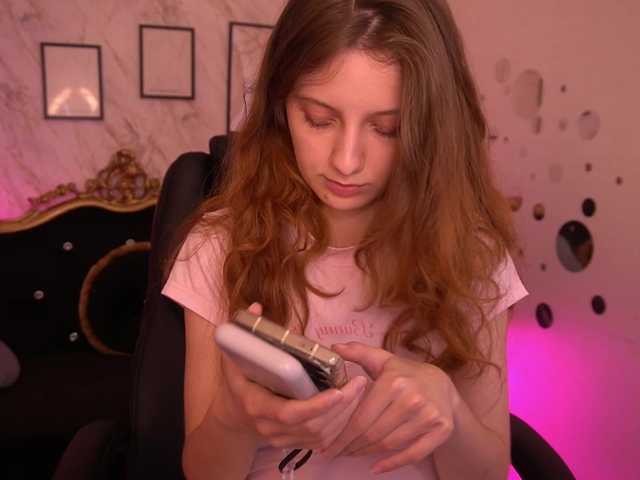 CuteeFoxy live cam on BongaCams