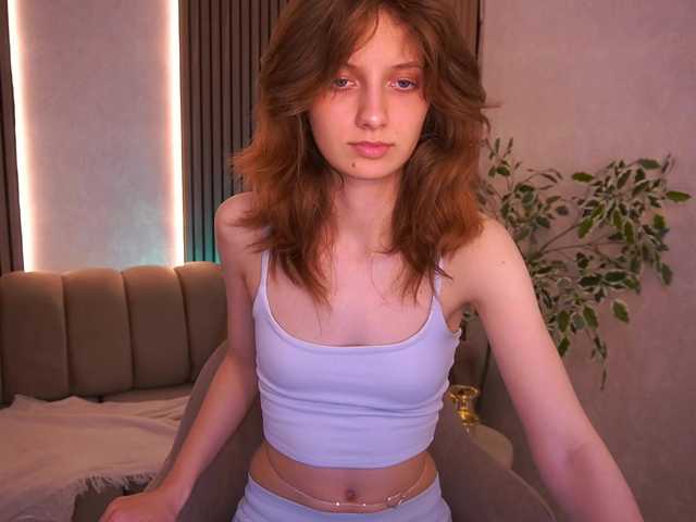 CuteeFoxy live cam on BongaCams