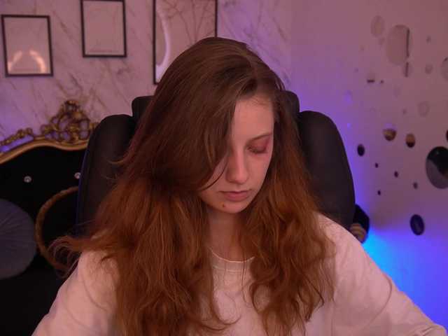 CuteeFoxy live cam on BongaCams