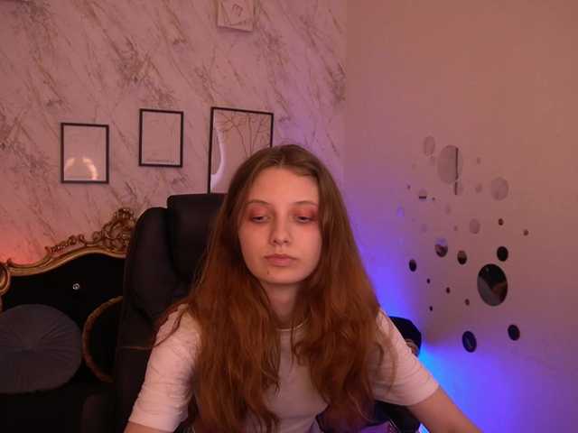 CuteeFoxy live cam on BongaCams