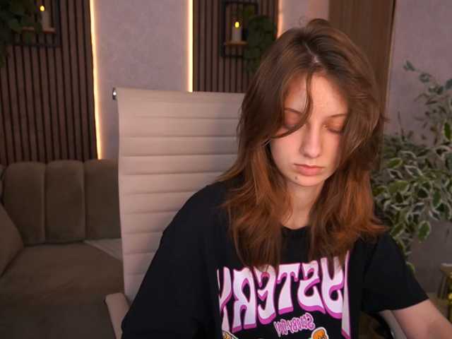 CuteeFoxy live cam on BongaCams