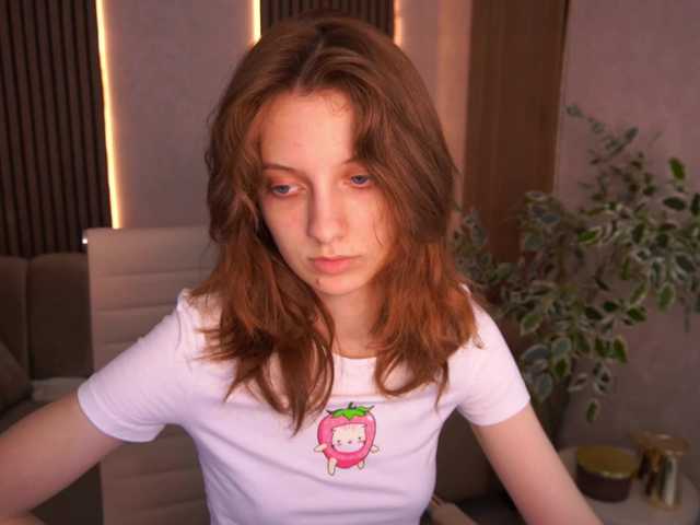 CuteeFoxy live cam on BongaCams