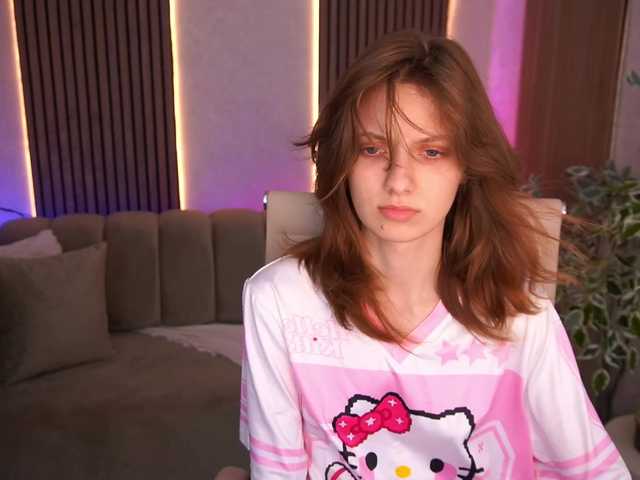 CuteeFoxy live cam on BongaCams