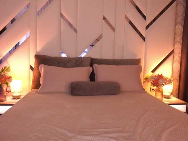 CuteeFoxy live cam on BongaCams