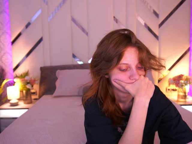 CuteeFoxy live cam on BongaCams