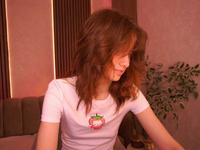 CuteeFoxy live cam on BongaCams