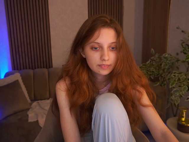 CuteeFoxy live cam on BongaCams