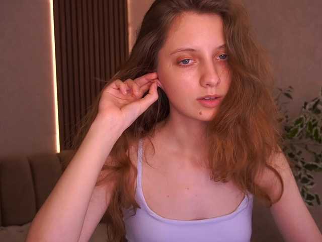 CuteeFoxy live cam on BongaCams