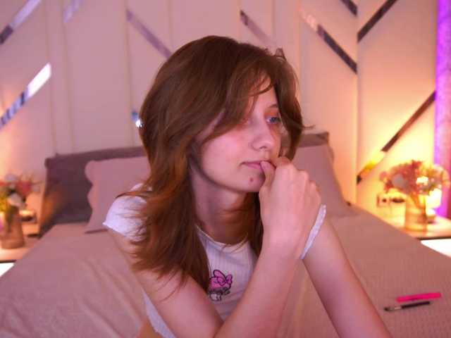 CuteeFoxy live cam on BongaCams