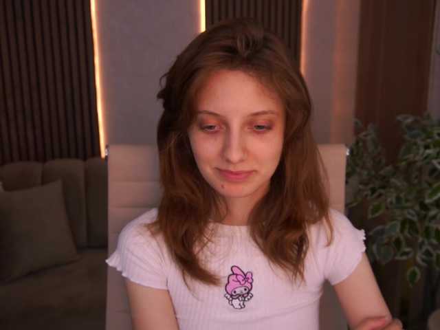 CuteeFoxy live cam on BongaCams