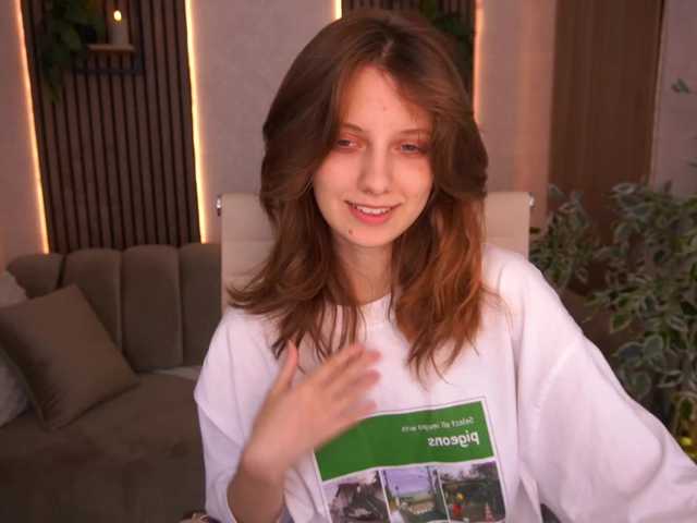 CuteeFoxy live cam on BongaCams