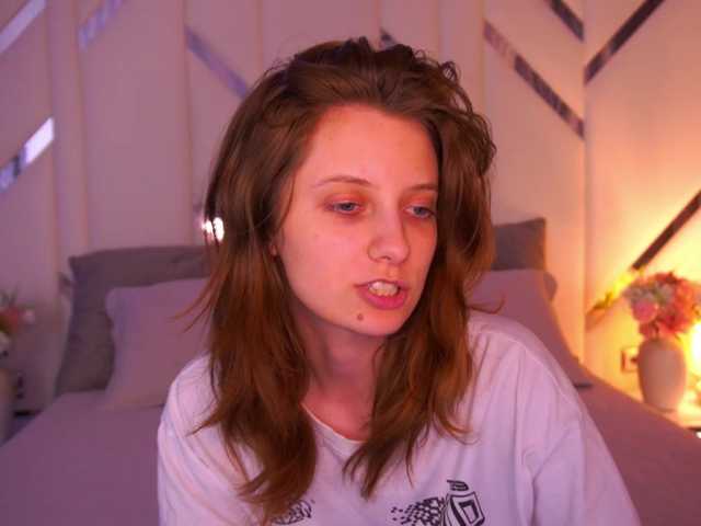 CuteeFoxy live cam on BongaCams