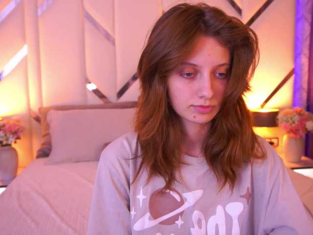 CuteeFoxy live cam on BongaCams