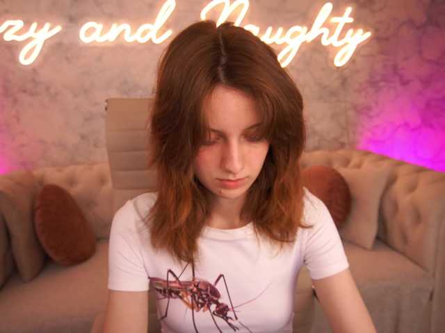 CuteeFoxy live cam on BongaCams