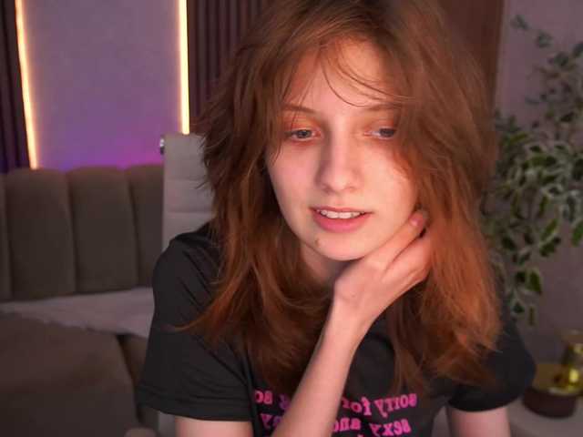 CuteeFoxy live cam on BongaCams