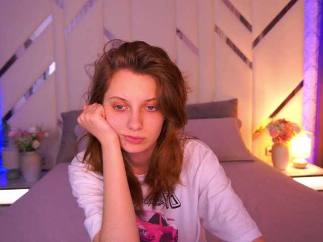 CuteeFoxy live cam on BongaCams