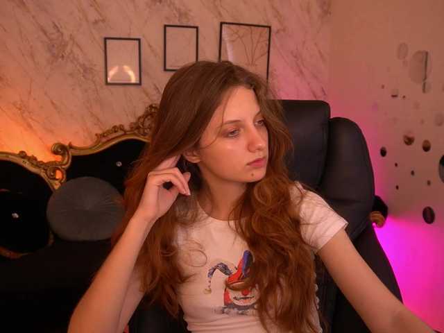 CuteeFoxy live cam on BongaCams
