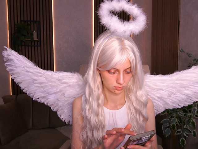 CuteeFoxy live cam on BongaCams