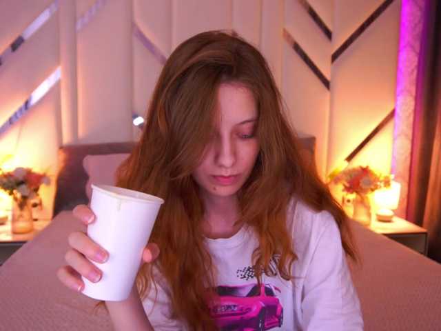 CuteeFoxy live cam on BongaCams