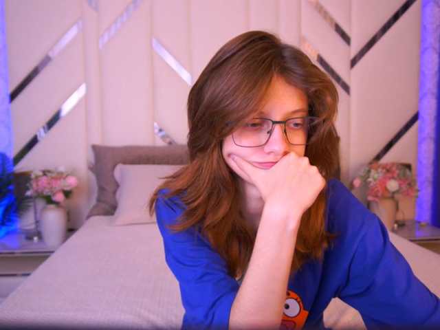 CuteeFoxy live cam on BongaCams