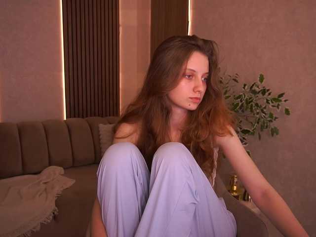 CuteeFoxy live cam on BongaCams