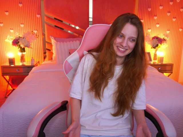 CuteeFoxy live cam on BongaCams