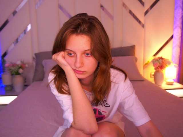 CuteeFoxy live cam on BongaCams